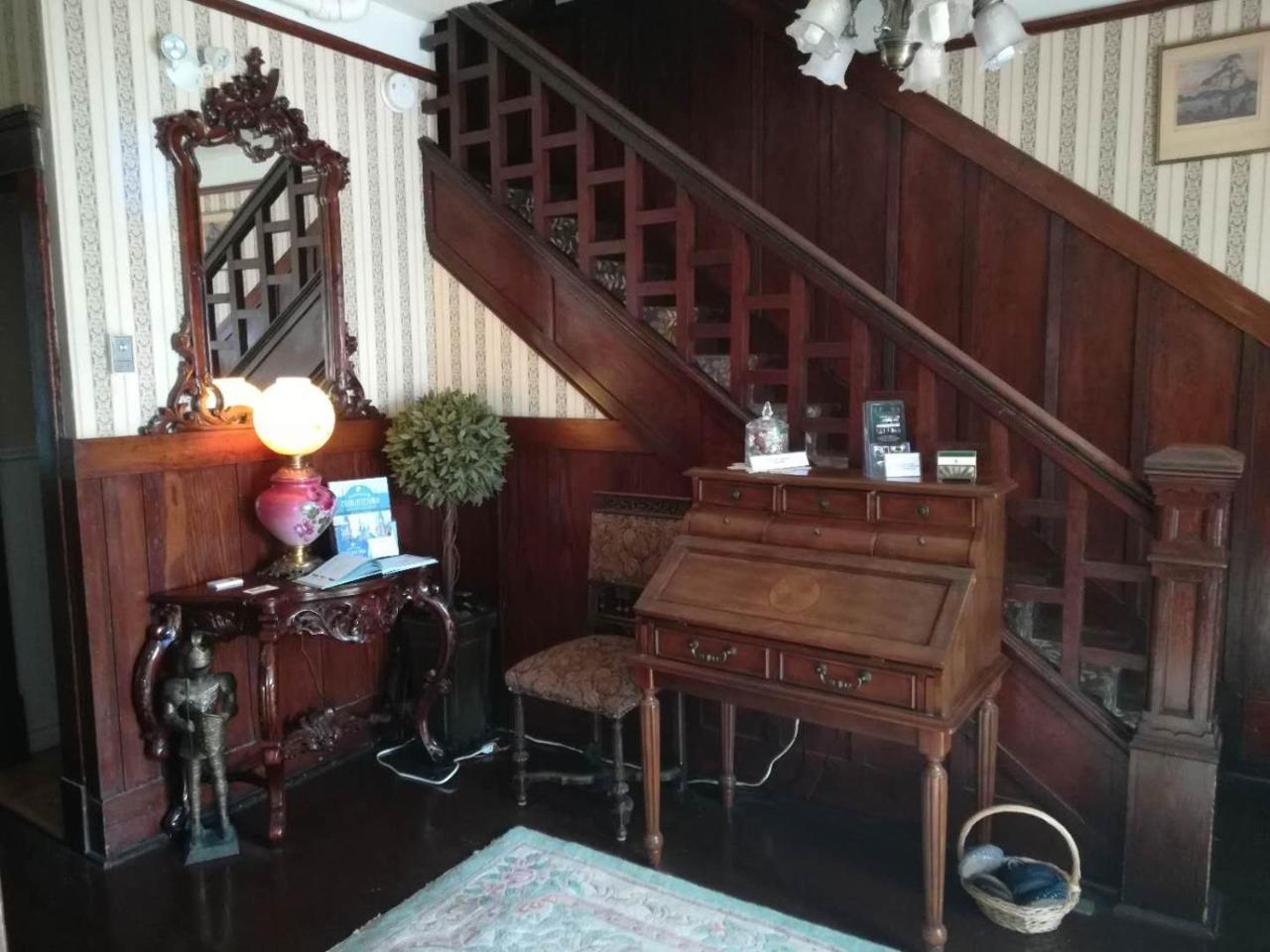 Colonial Charm Inn Charlottetown Kültér fotó